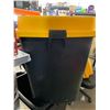 Image 2 : MaxIt 55 Gallon Heavy Duty Tote with Lid
