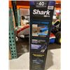 Image 2 : Shark Pet Pro Plus Stick Vacuum