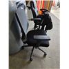 Image 2 : Ergonomic mesh back office chair with adjustable arm rests