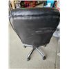 Image 3 : Adjustabble Leather Office Chair