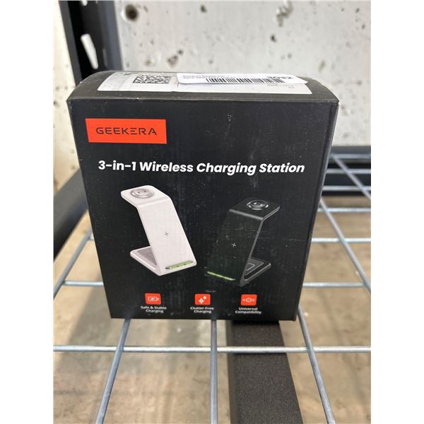 Geekera 3 in 1 Wireless Charging Station
