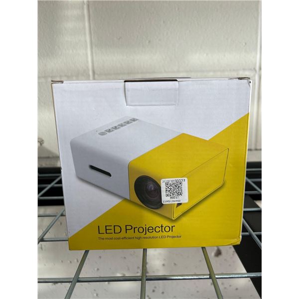 LED High Resolution Projector