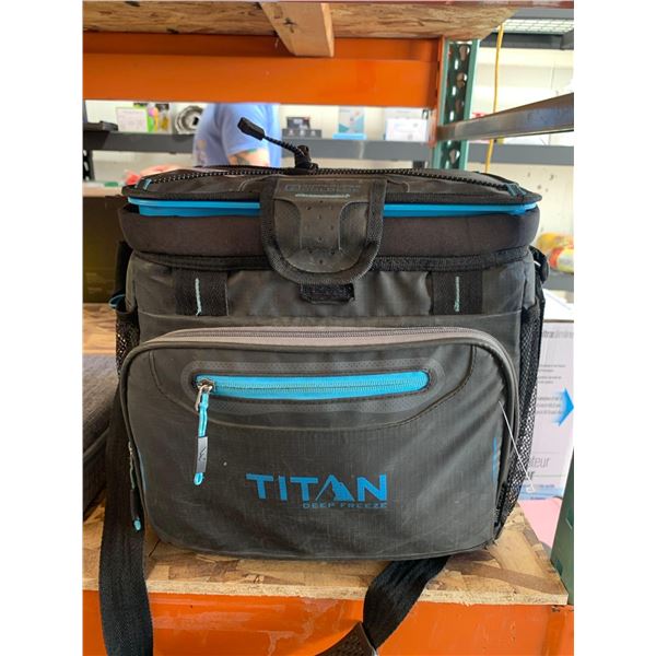 Titan Deep Freeze Cooler Bag