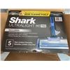 Image 2 : Shark Ultralight Pet Pro Vacuum