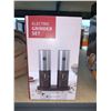 Image 1 : Salt & Pepper Electric Grinder Set