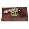 Image 1 : COLT PYTHON DA REVOLVER.