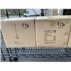 Image 2 : 4 NEW BERELLI PENDANT LIGHT FIXTURES - RETAIL $39 EACH