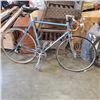 Image 1 : BLUE BIANCHI ROAD BIKE