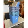 Image 2 : 7 RUBBERMAID TOTES WITH LIDS