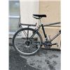 Image 2 : BLACK ROCKY MOUNTAIN BIKE