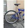 Image 2 : BLUE INFINITY BIKE