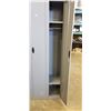 Image 2 : 3 DOOR BANK OF LOCKERS, 6FT TALL, 3FT WIDE