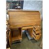 Image 2 : WHALEN OAK ROLL TOP DESK