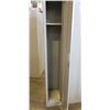 Image 2 : 3 DOOR BEIGE 6FT TALL LOCKER