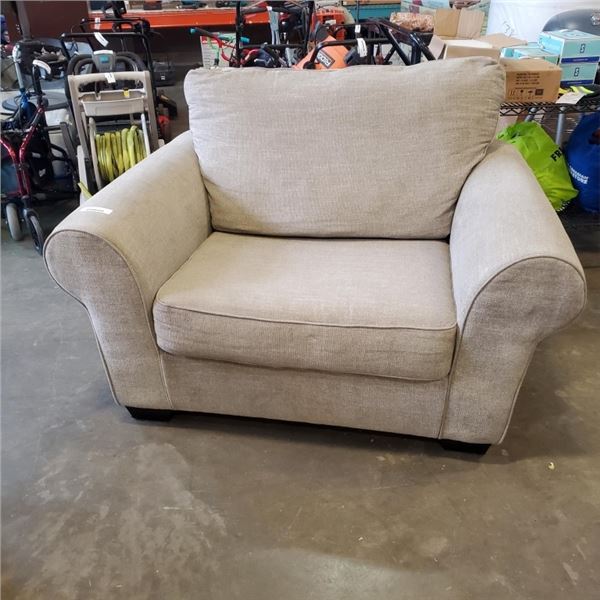 GREY OVERSIZED ARM CHAIR