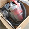 Image 3 : BISSEL VACUUM CLEANER - WORKING