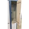 Image 2 : 4 DOOR 6FT TALL BEIGE BANK OF LOCKERS