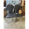 Image 1 : 2 MODERN BLACK LEATHER AND CHROME ACCENT CHAIRS