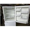 Image 2 : WHITE AMANA FRIDGE