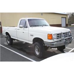 1990 Ford F350, 4x4 pickup