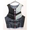 Image 1 : HYPERLITE WAKE CO SIZE XL LIFE JACKET