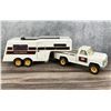 Image 2 : Tonka Dodge Fifth Wheeler Camping Trailer