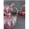 Image 5 : Cranberry Glass A