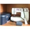 Image 1 : Brother Sewing Machine B