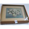 Image 1 : Framed Floral Wall Art - 15 X 18