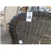 Image 2 : Wicker Patio Loveseat