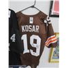 Image 1 : Kosar Autographed Jersey