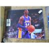 Image 1 : Kobe Bryant Autographed Photo w/COA