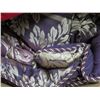Image 3 : Boxes 4 w/Asst. Decorator Pillows