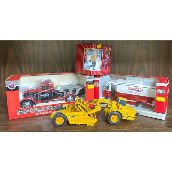 3 Historical Die Cast  Auto Collectables - !1 Cat 615 