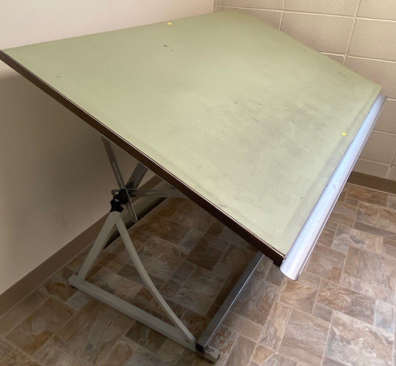 Blue Drawing Table Large Drafting Blue-Print Table With Teal Mat 60W40D40H - Beck Auctions ...