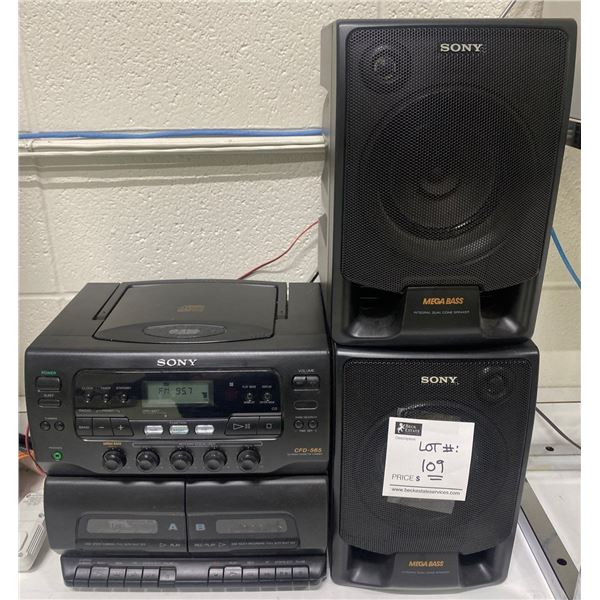 Sony Mega Bass Portable Stereo System With Detachable Speakers  Model# CFD-565