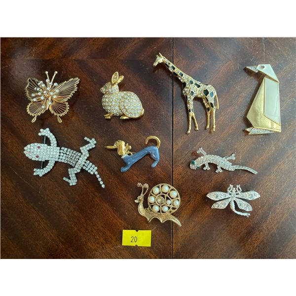 Assortment Of Exquisite Costume Brooches