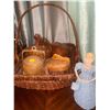 Image 1 : Collection Of Wicker Baskets  And Decor