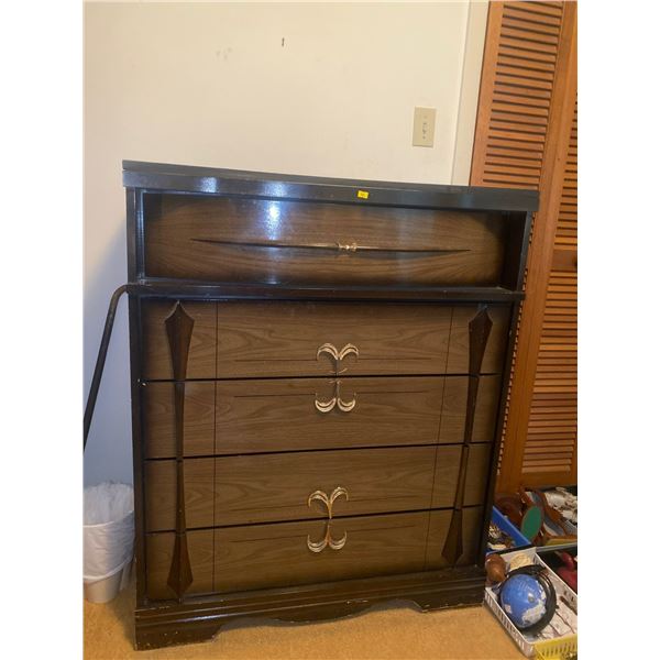 Viscol Wooden Dresser