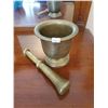 Image 1 : Large Brass Mortar & Pestle