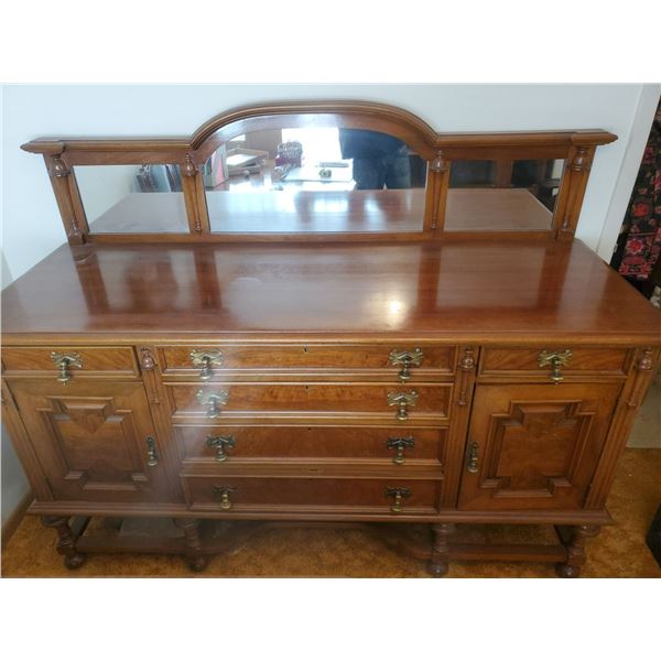 Georgian Mirrored Oak Sideboard Heavy Brass Pulls 72L x 26D x 56T