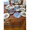 Image 1 : Plate Collection & Hangers
