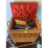 Image 2 : Sewing Basket