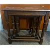 Image 1 : Antique Oak Nesting Tables 19 x 13 x 19T