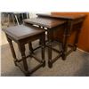 Image 2 : Antique Oak Nesting Tables 19 x 13 x 19T