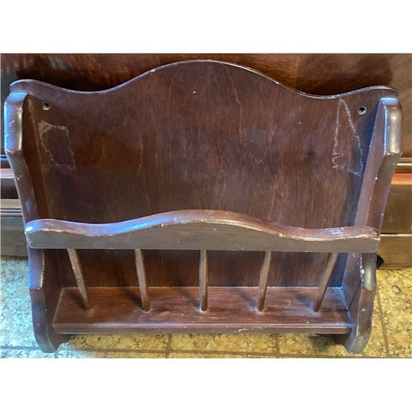 Upright Magazine Rack 15W9D29H & Large Vintage Jewelry Chest