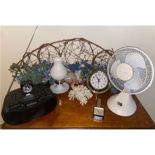 MilkGlassLantern BulovaWallClock Fan SonyMiniRadioCDGetto WallDecor Coral FridgeMagnets