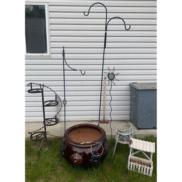 Garden Decor Collection