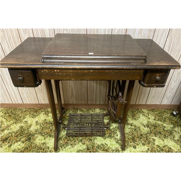 Antique Singer Sewing Machine JA726541