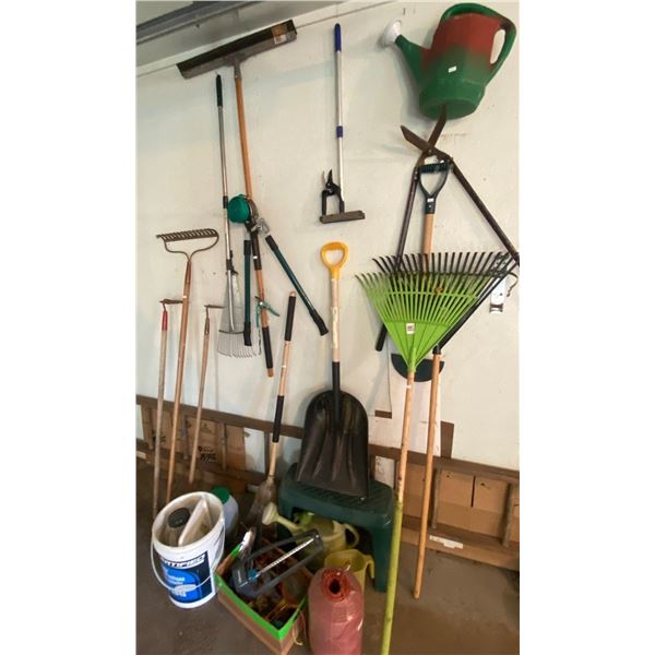 Garden/Outdoor Essentials Rakes Watering Cans Shovel & More